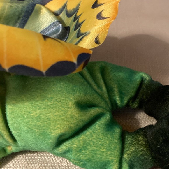 Collectable Anne Geddes baby butterfly doll - Picture 4 of 10